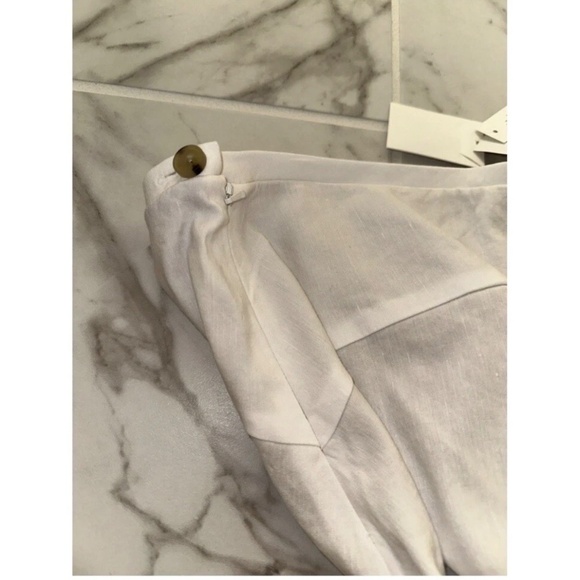 Vince shorts size 4 NWT - Picture 3 of 5